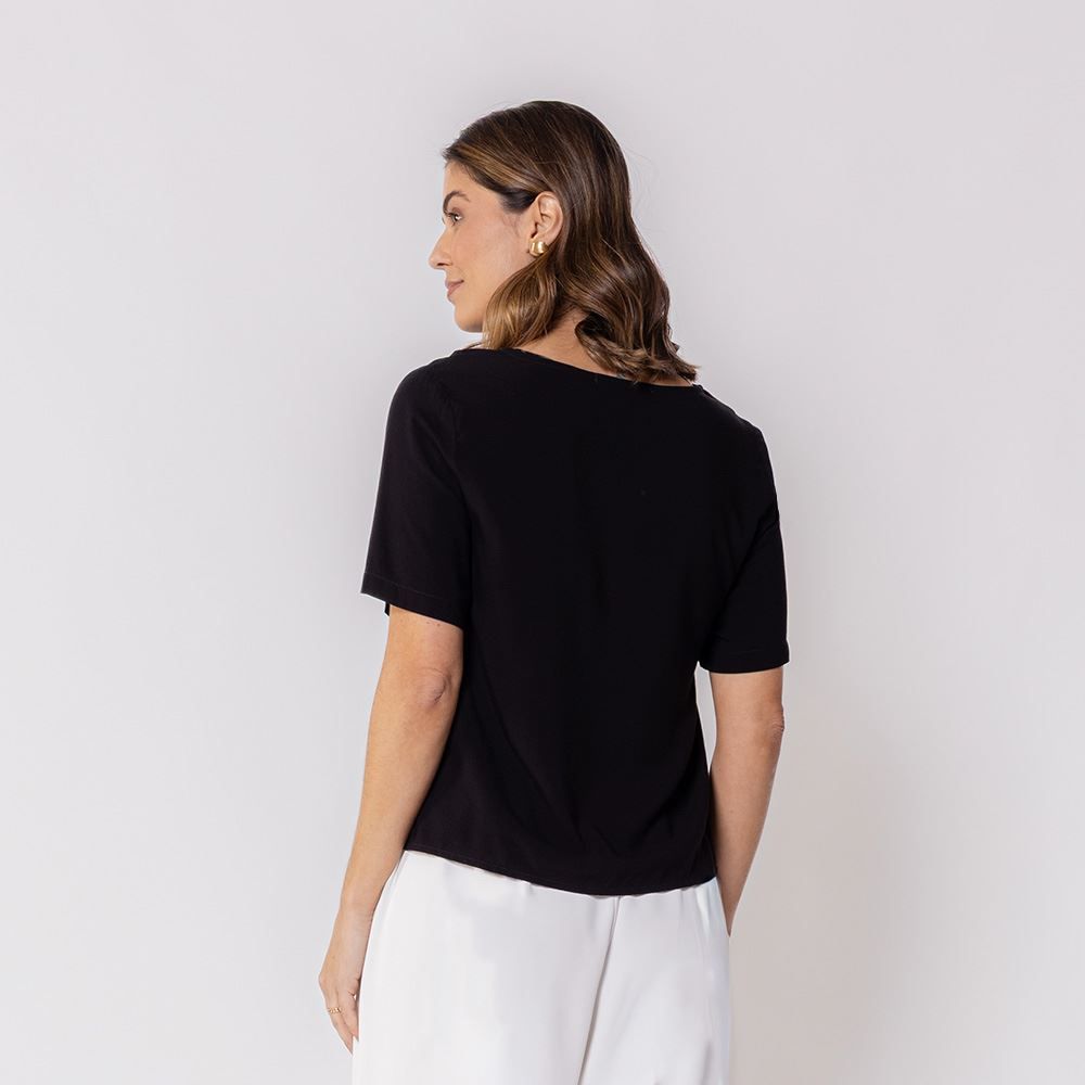 Blusa Feminina Decote V Manga Curta Patricia Foster