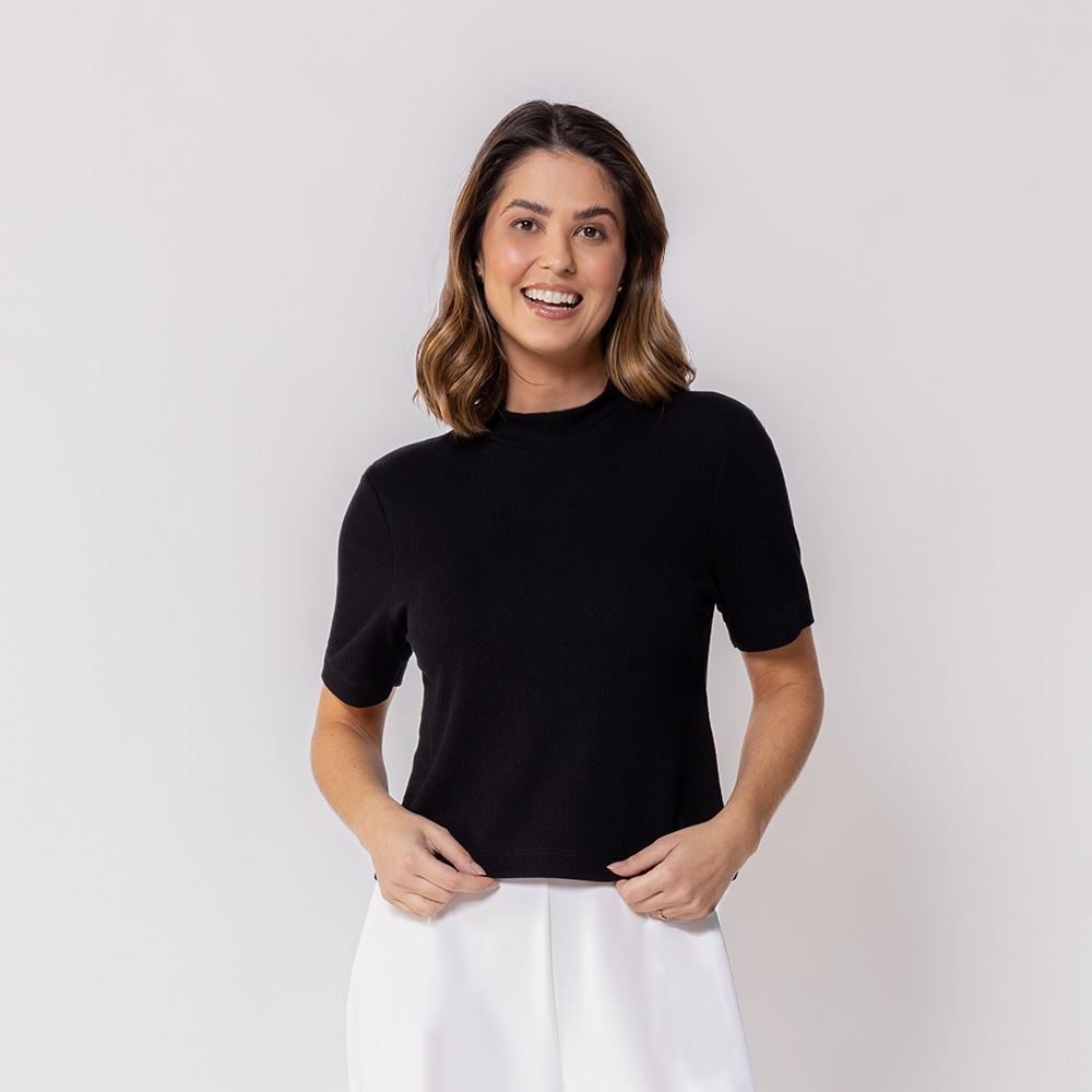 Blusa Feminina Gola Alta Patricia Foster
