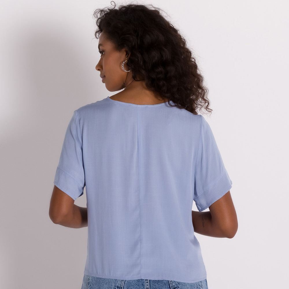Blusa Viscose Decote com Botões Patrícia Foster