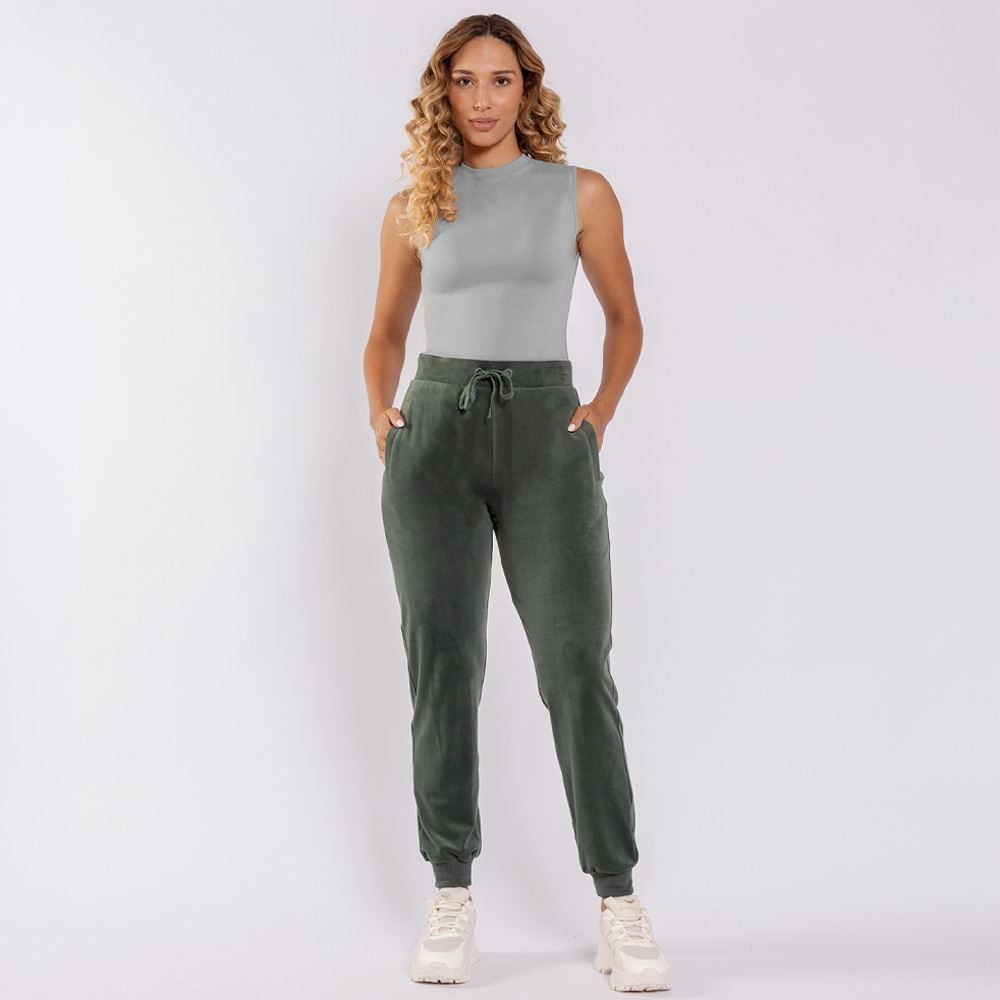 Calça Feminina Esportiva Jogger em Plush Scream