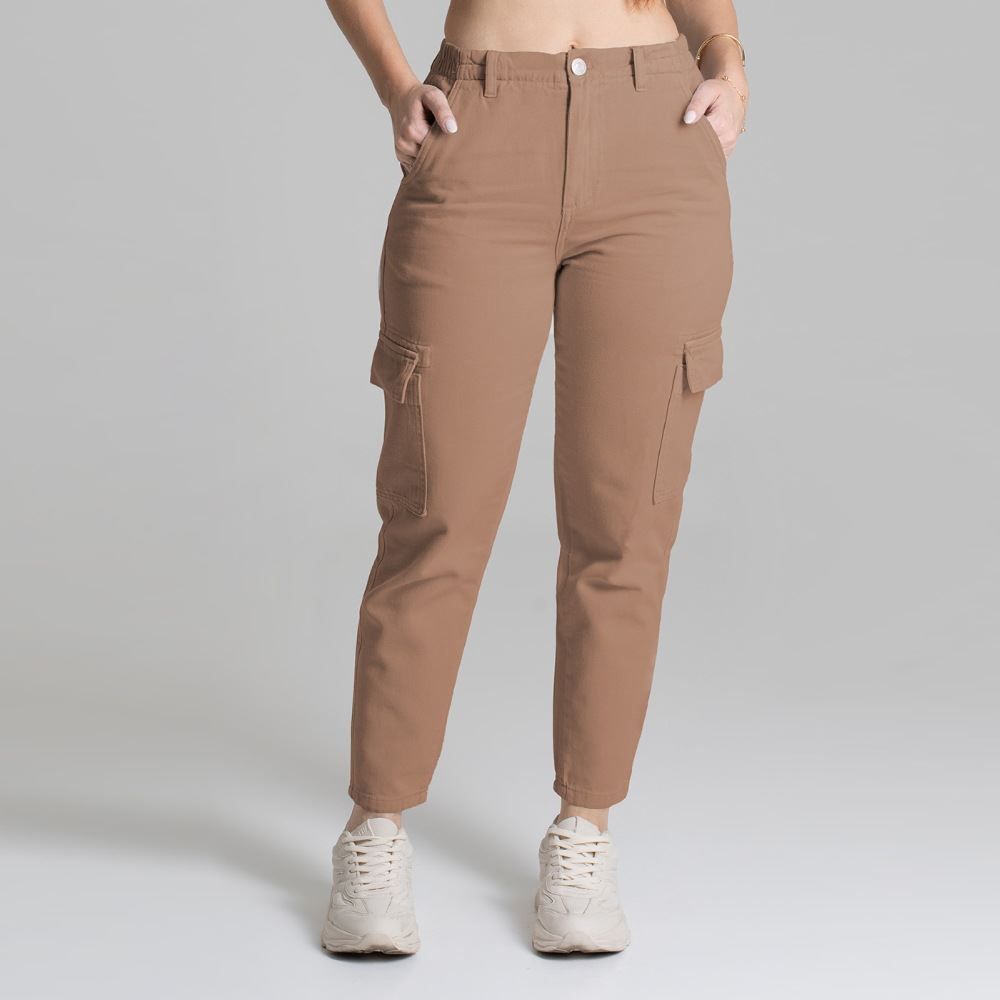 Calça Feminina Mom Cargo De Sarja Sawary