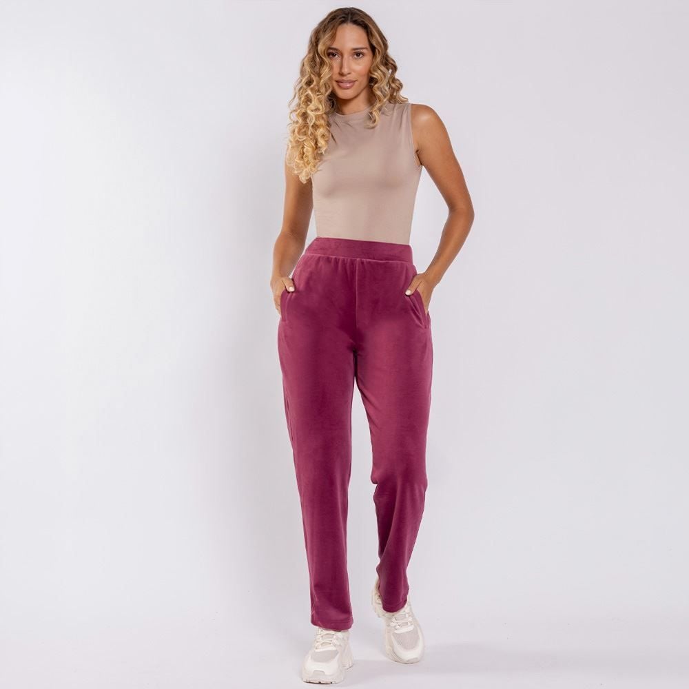Calça Feminina Esportiva Reta em Plush Scream