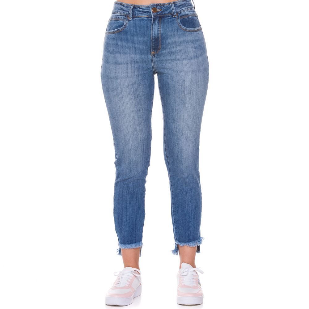 Calça Jeans Cigarrete Barra Degrau Patricia Foster