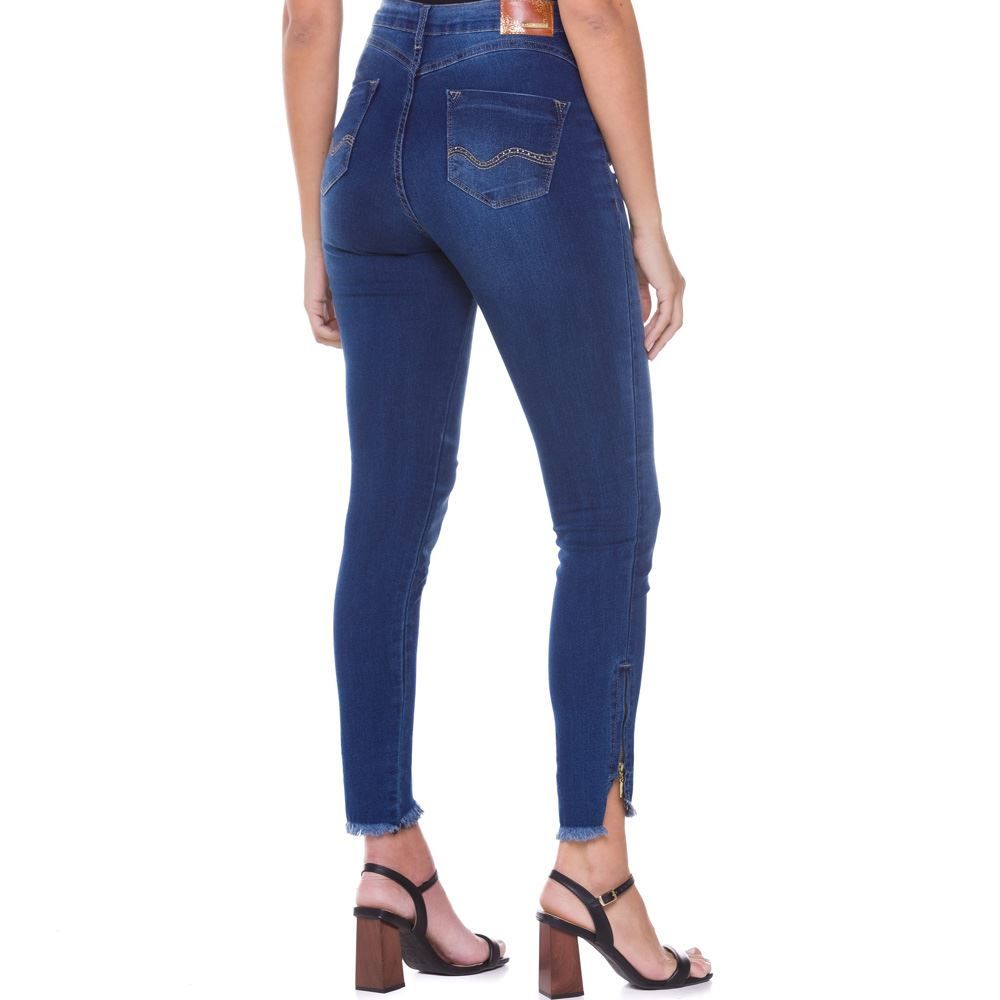 Calça Jeans Cigarrete com Zíper na Barra Zune By Sabrina Sato