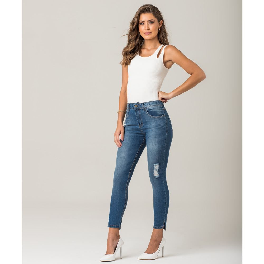 Calça Jeans com Puídos Distribuídos Disparate