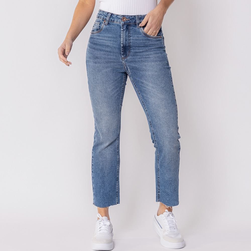 Calça Jeans Feminina Flare Cropped Boby Blues
