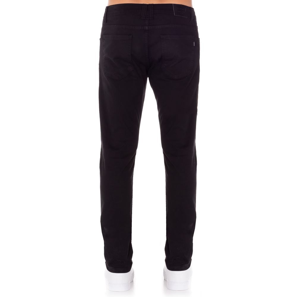 Calça Slim em Sarja Nicoboco