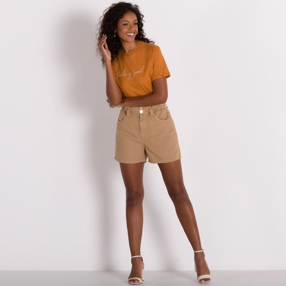 Camiseta com Frase Bordada Patrícia Foster