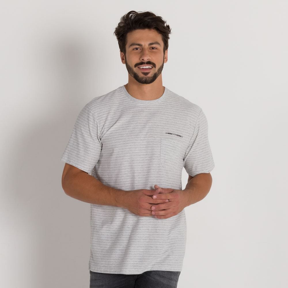 Camiseta Manga Curta com Bolso Marc Alain