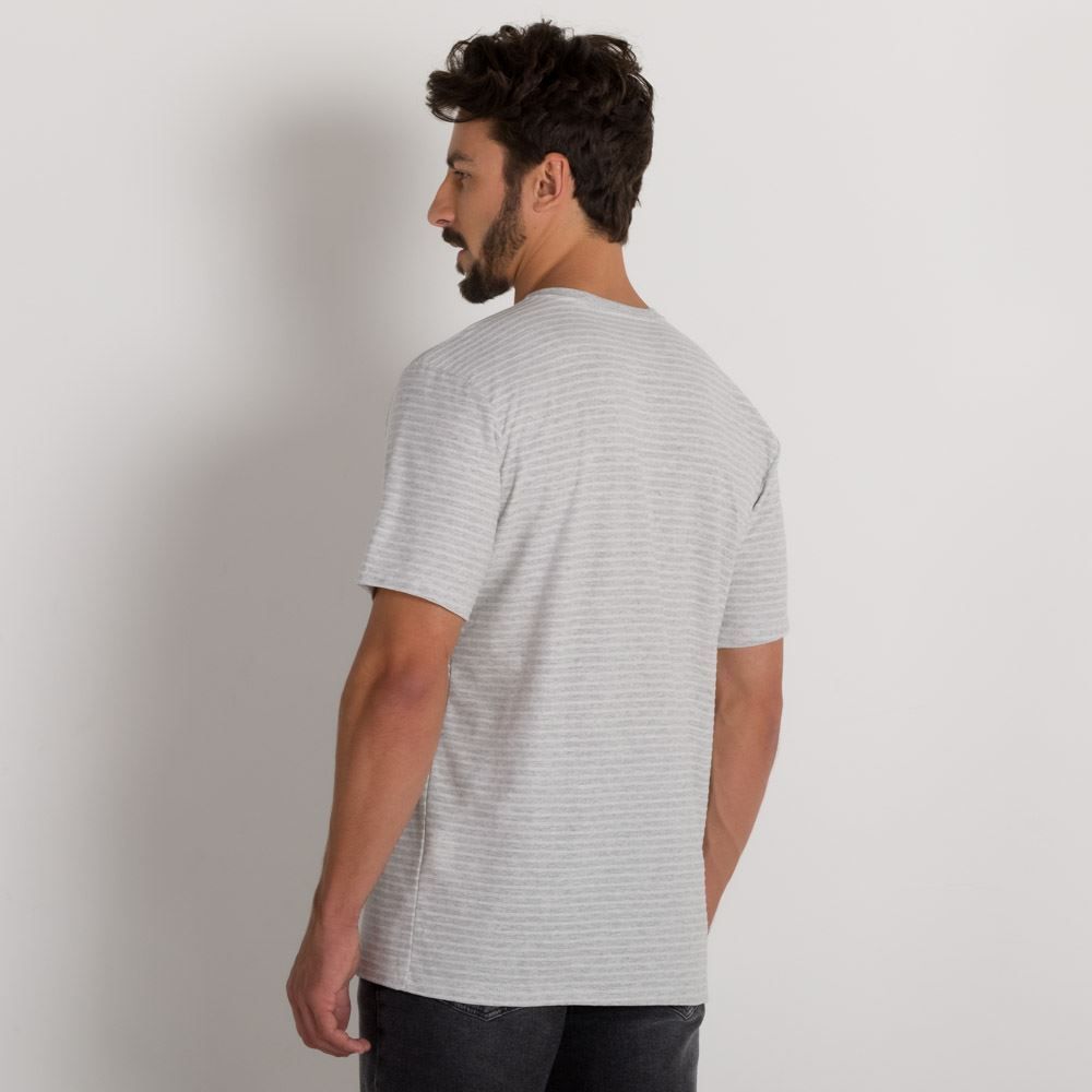 Camiseta Manga Curta com Bolso Marc Alain