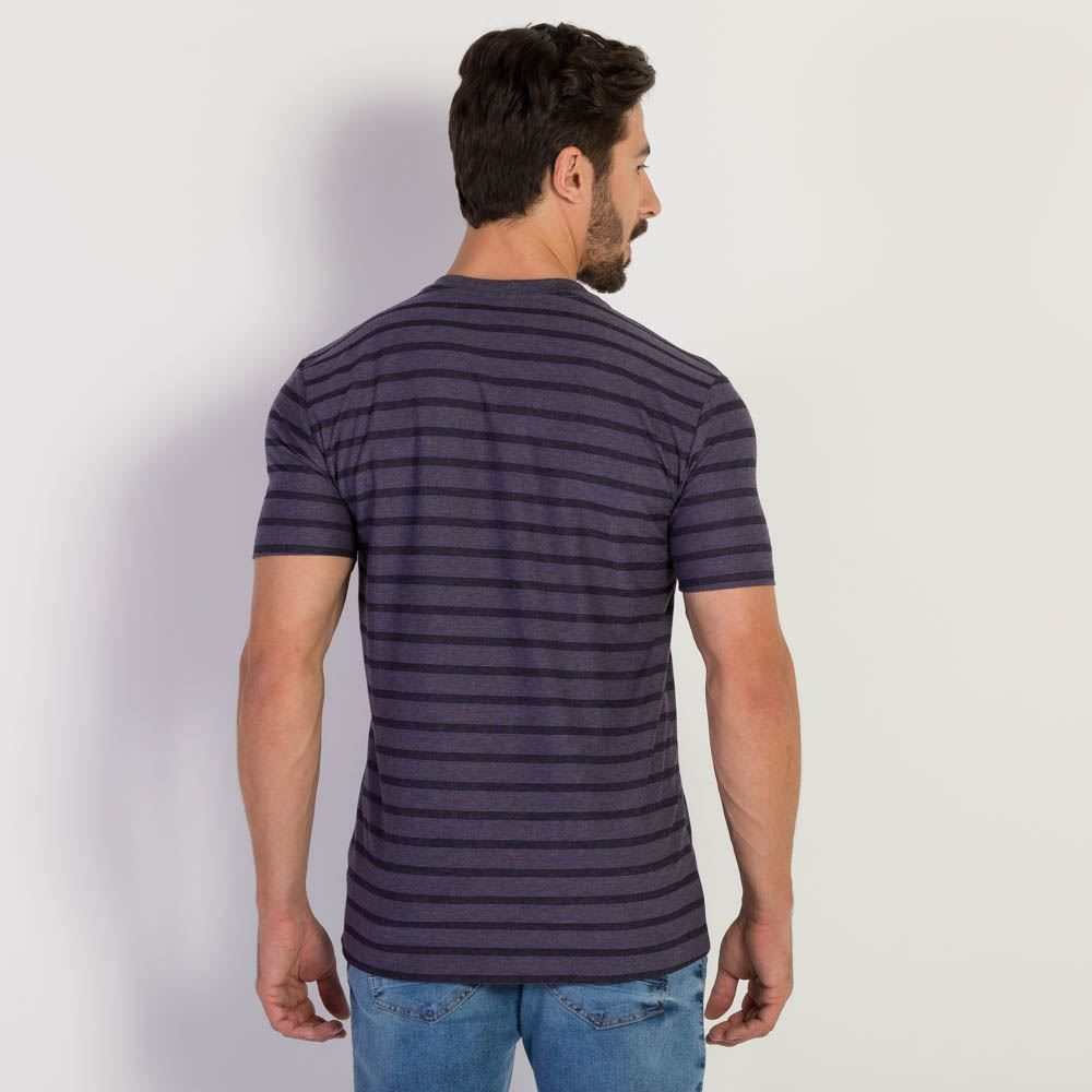 Camiseta Masculina Listrada com Bolso Nicoboco