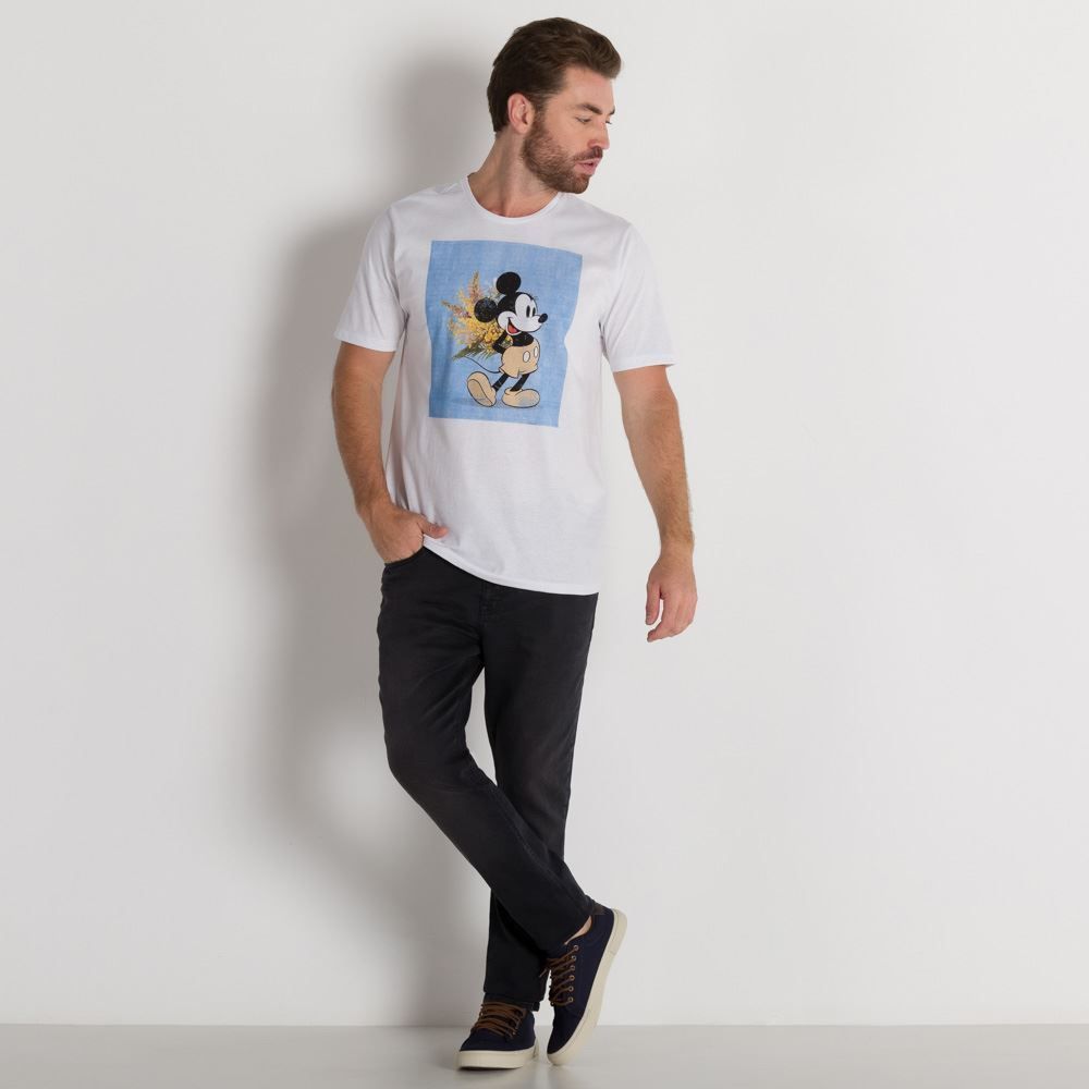 Camiseta Mickey com Buquê de Flores Disney