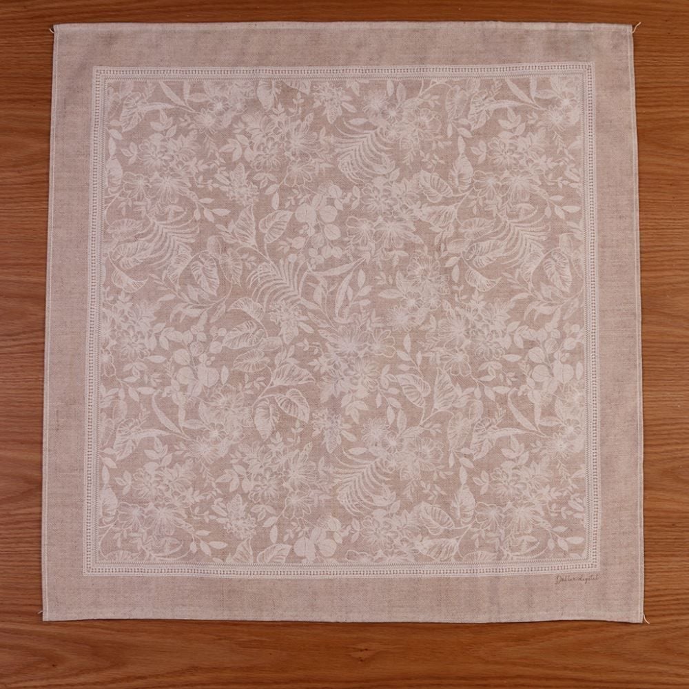 Centro de Mesa 78X78 cm Clean Renova Dohler - Alana Bege