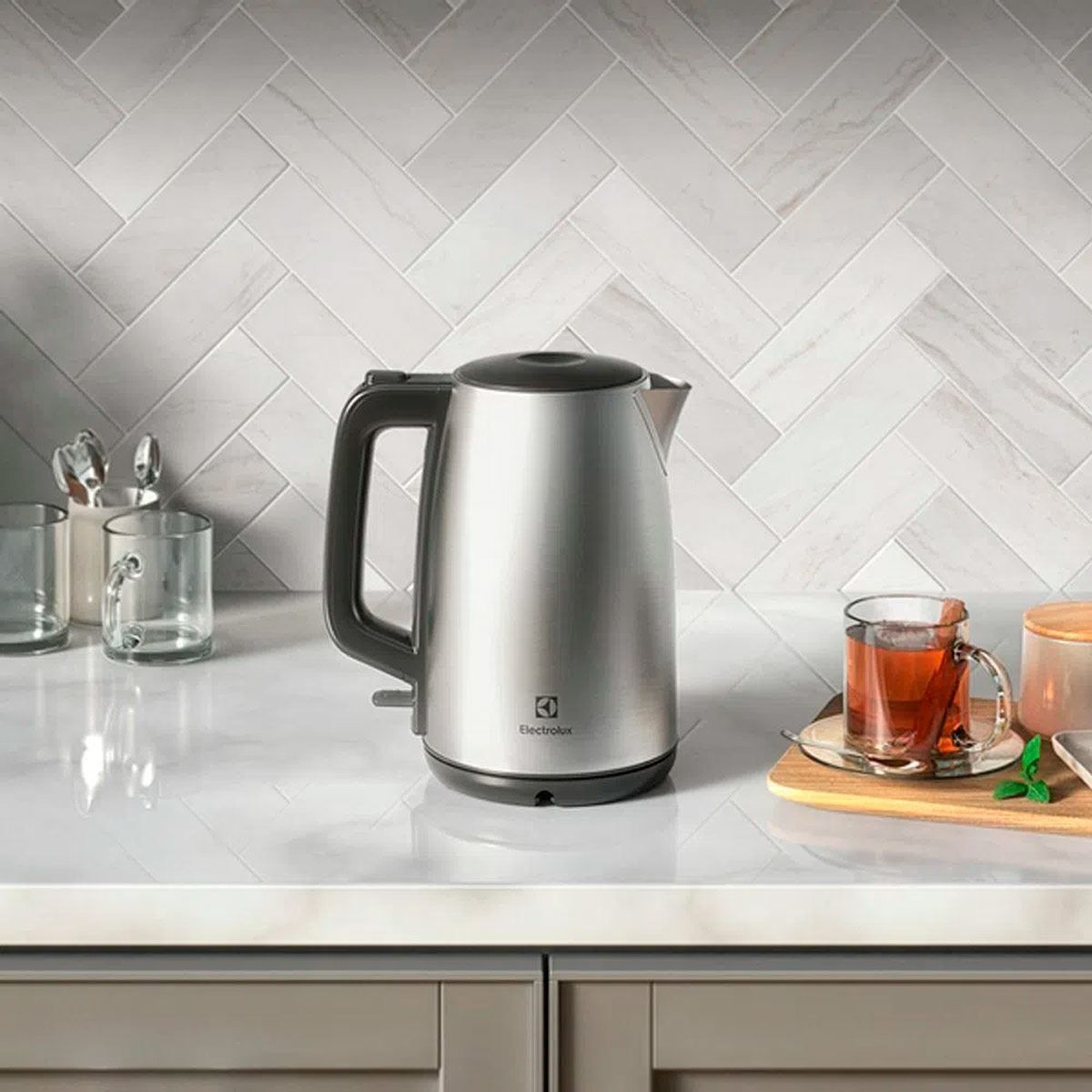 Chaleira Elétrica Electrolux 1,7L Experience EEK25