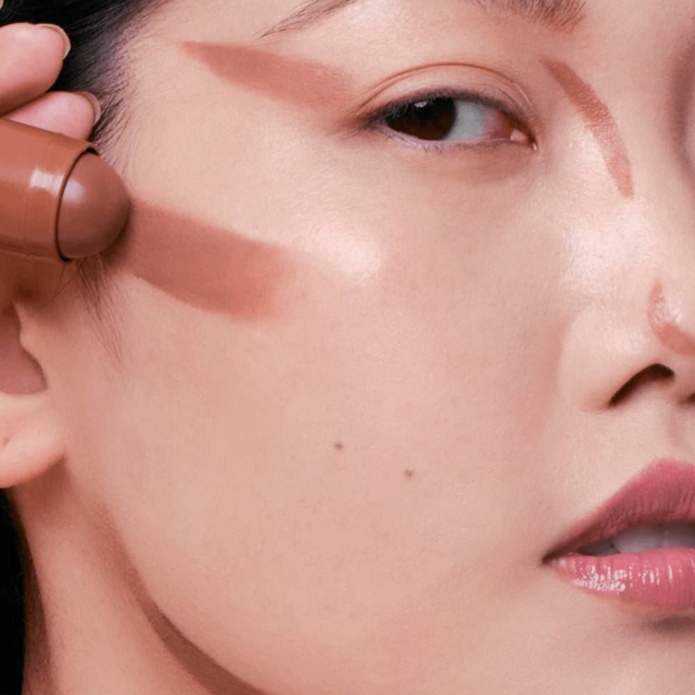 Contorno Stick Cremoso Cor Caramelo Dailus - 7,5g