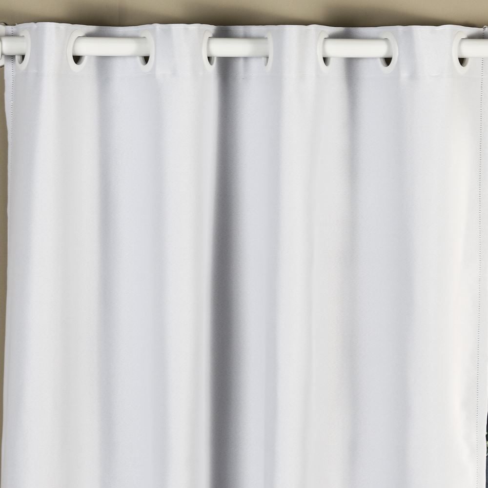 Cortina Para Quarto E Sala 2,60X2,30 M Corta Luz Tecido Brilho Liso - Branco 