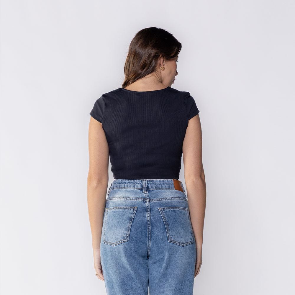 Cropped Feminino Canelado Em Poliamida Boby Blues