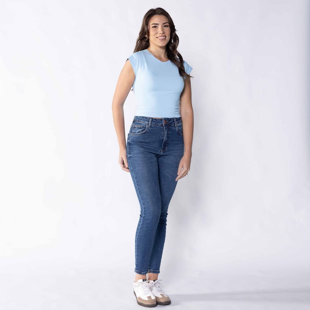 Cropped Feminino Em Poliamida Com Manga Japonesa Boby Blues