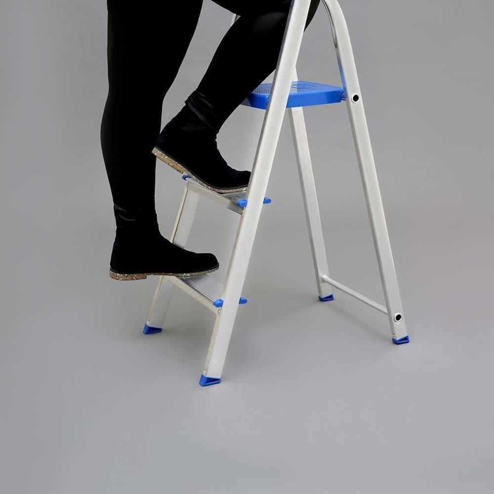 Escada Alumínio 3 Degraus Mor - Prata