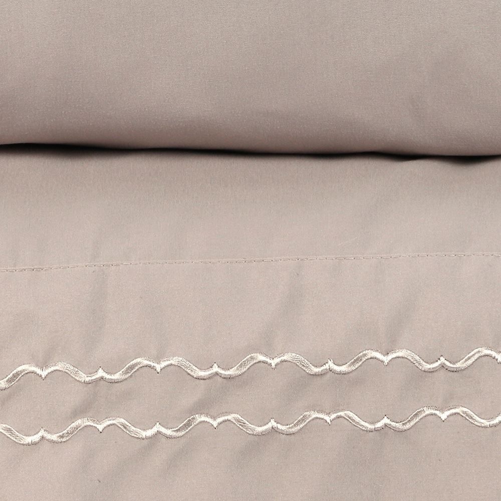 Jogo de Cama Queen Bordado Imperial 4 pçs Havan Casa - Bege