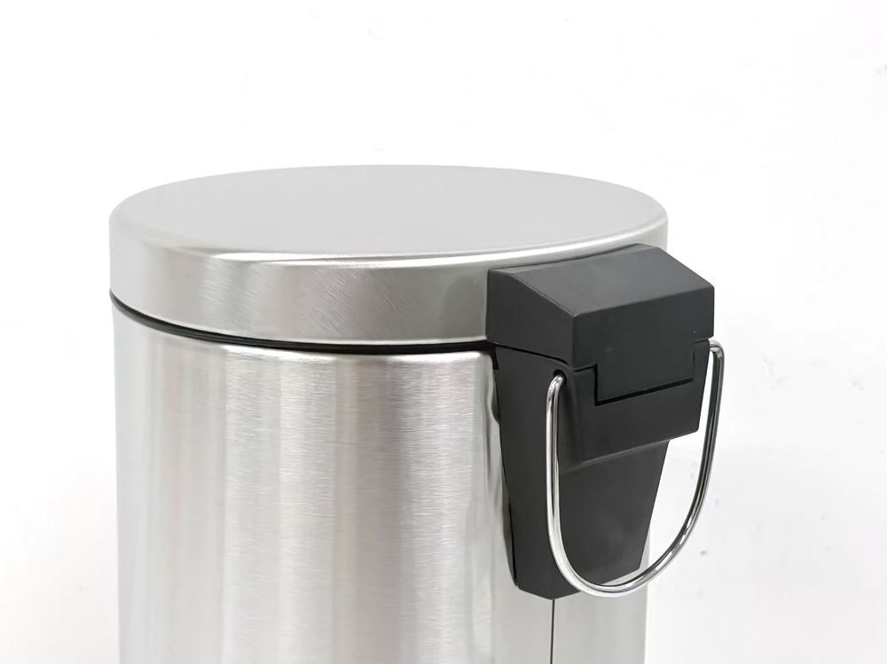 Lixeira Inox Brinox C/Pedal 5 L
