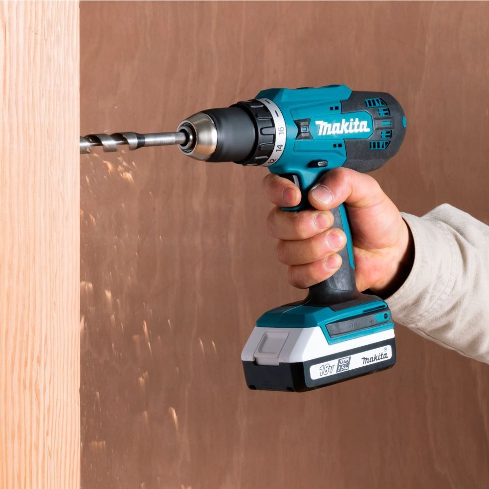 Parafusadeira E Furadeira Impacto 18V Makita - Bivolt