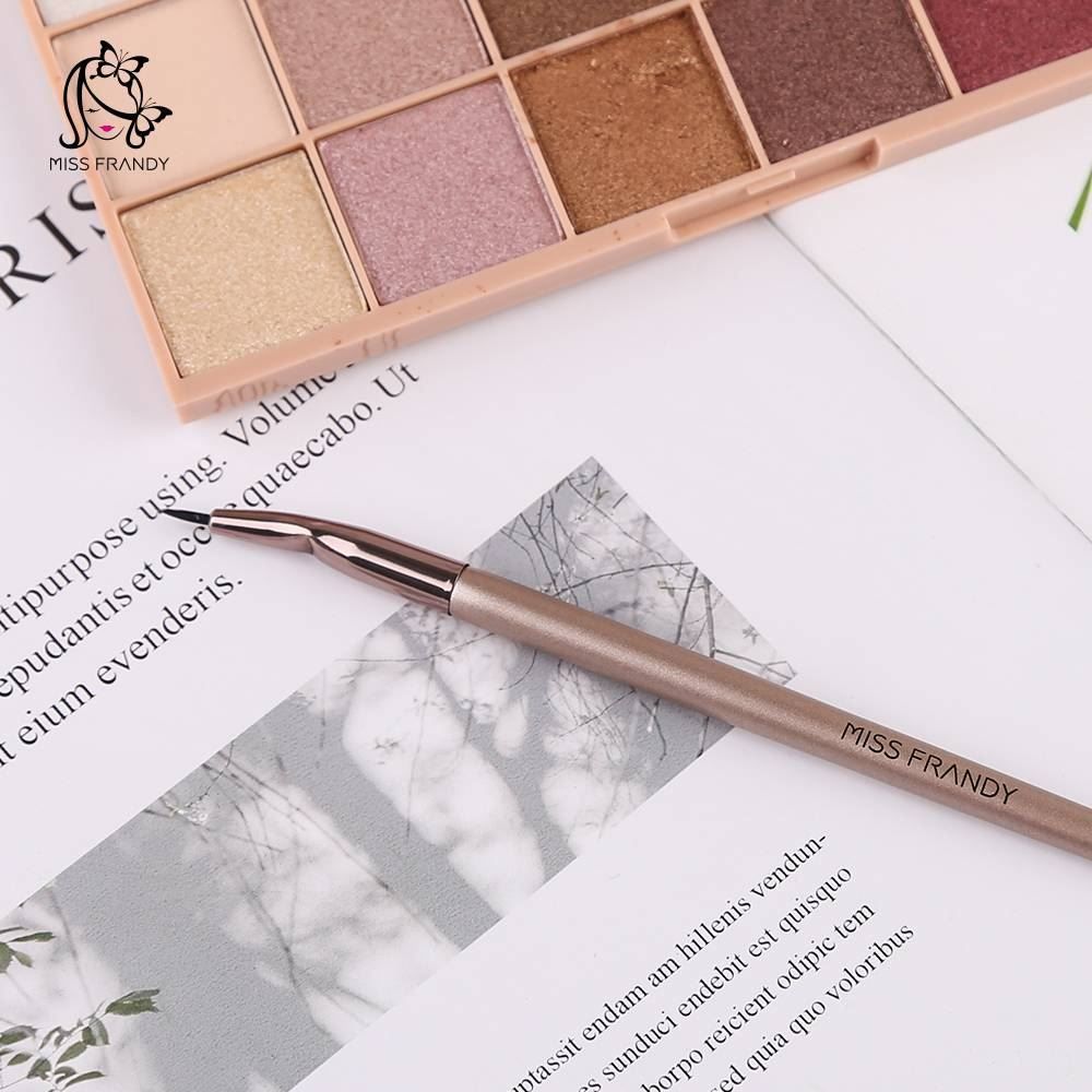 Pincel Delineador Para Olhos Miss Frandy - Champagne