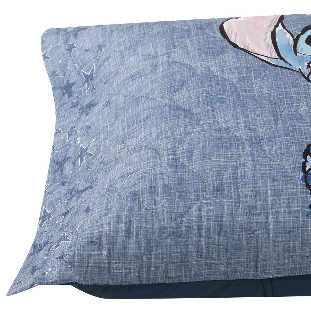 Porta Travesseiro Infantil Estampado Disney Hedrons - Stitch Apaixonado