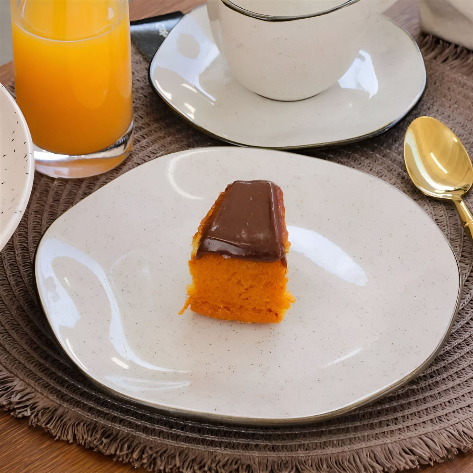 Prato De Sobremesa Ryo Maresia Oxford 21,5Cm - Porcelana