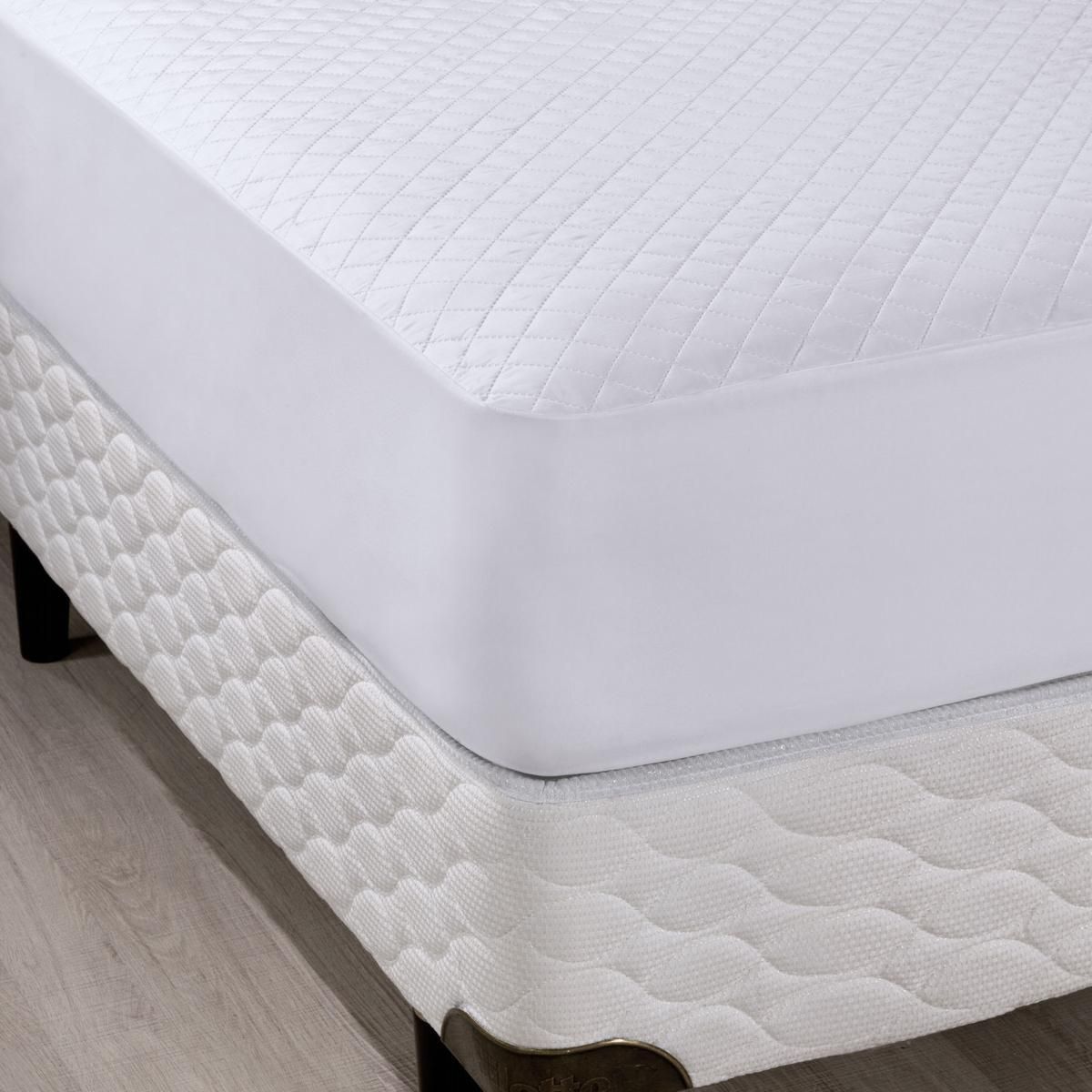 Protetor Para Colchão Casal Com Elástico Impermeável - Branco