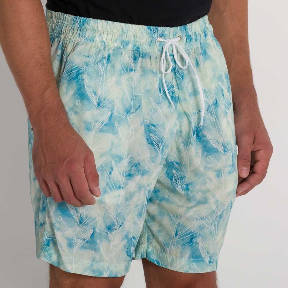 Shorts Viscose Folhas Thing