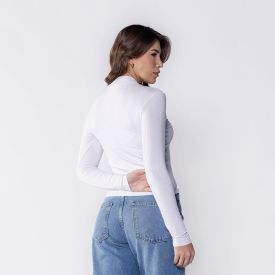 Blusa Feminina Com Manga Longa E Gola Alta Canelada Patricia Foster
