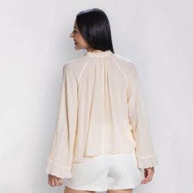 Blusa Feminina Manga Longa Com Babados Patricia Foster