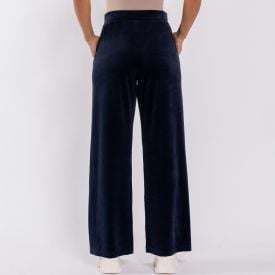 Calça Feminina Esportiva Wide Leg Em Plush Scream