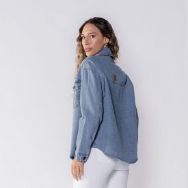 Camisa Jeans Feminina Com Puído Na Barra Boby Blues