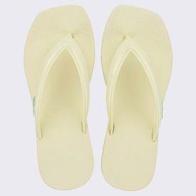 Chinelo Ipanema Feminino Pluma