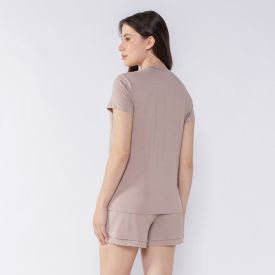 Pijama Feminino Curto Com Bolso Camila Moretti Amendoa