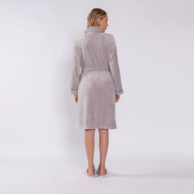 Roup&atilde;o Adulto Microfibra Requinte m - Cinza