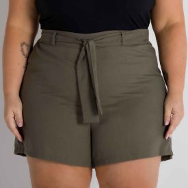 Shorts com Amarração de Linho Plus Size Patricia Foster Mais Verde