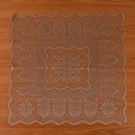 Toalha Centro de Mesa Quadrada 75Cm X 75Cm Arabesco Havan - Taupe
