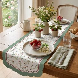 Trilho de Mesa Viena 40X120 cm Havan Casa - Morangos